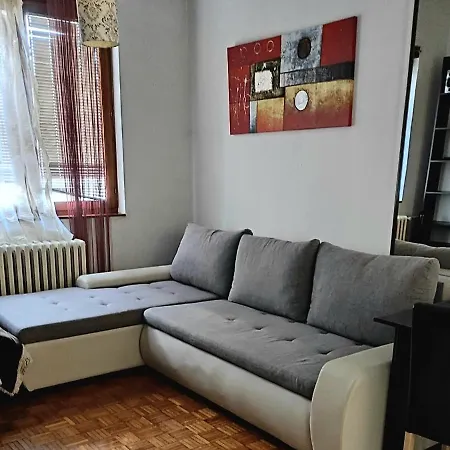 Apartment Stan Na Dan Hiseti
